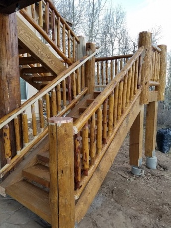 C   - Top Notch Decks Stairs
